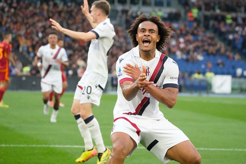 Manchester United Lirik Pemain Bologna Joshua Zirkzee Beres